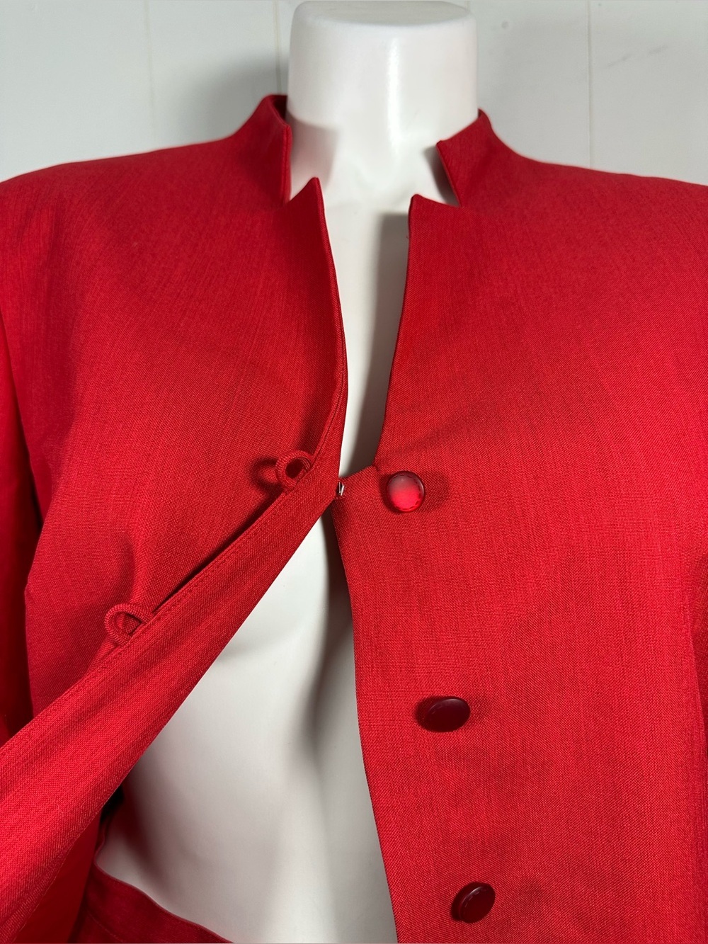 NEW NYP Suits Size 18 Women’s Red Lined Blazer And Skirt Suit Set Button Up - Picture 3 of 16